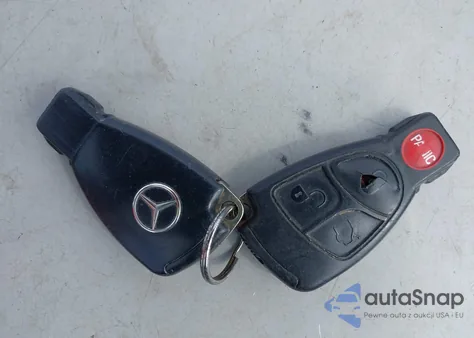 2005 Mercedes-Benz C 230 Kompressor Sport из США, поврежденный, VIN WDBRF40J95F691358